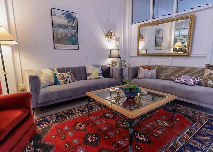 Tutanekai - Chic 3 Bedroom 2 Bathroom 罗托鲁阿